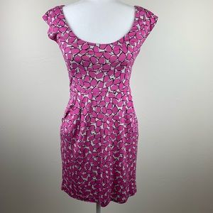 Diane Von Frustenberg 100% Silk Prink Dress